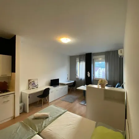 Apartman City Mostar Apartamento *